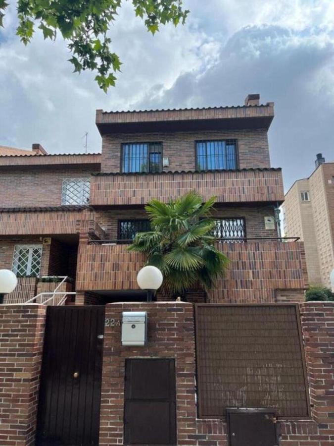 C5 Apartamento Lujo, Zona Exclusiva De Chamartin Мадрид Екстериор снимка
